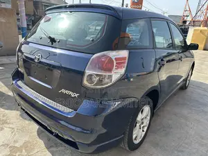 Toyota Matrix XRS Hatchback FWD (1.8L 4cyl 6M) 2006 Blue