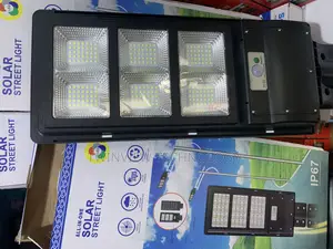 300w Solar Streetlight