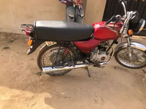 Bajaj Boxer 2020 Red