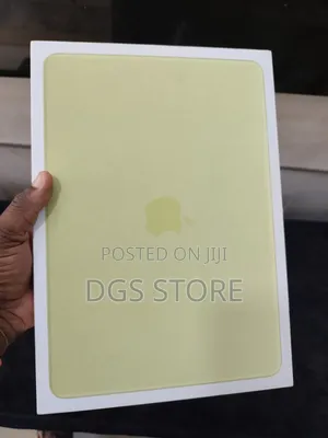 New Laptop Apple MacBook 8GB SSD 512GB