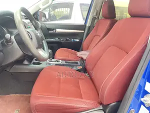 Toyota Hilux 2020 Blue