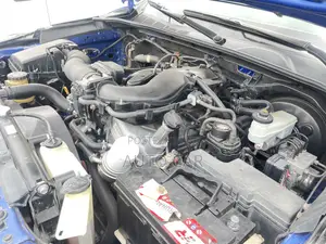 Toyota Hilux 2020 Blue