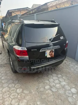 Toyota Highlander Limited 2012 Black