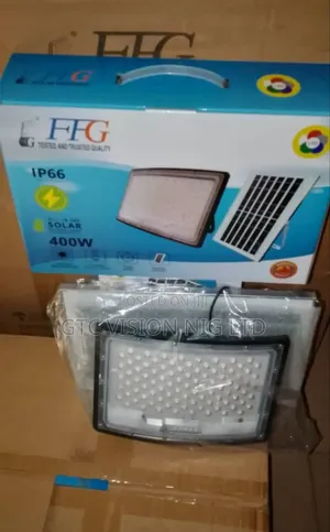 400watts All in One Solar Flood Light