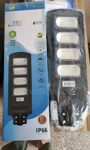 4eyes FFG 400watts Solar Street Light