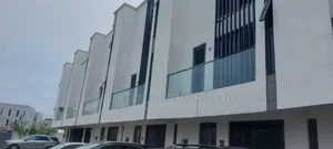 4bdrm Maisonette in Banana Island Road for rent