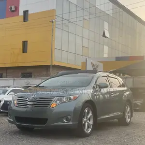 Toyota Venza AWD 2010 Blue