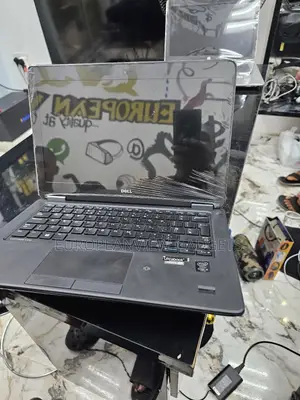 Laptop Dell Latitude E7450 8GB Intel Core i5 SSD 256GB