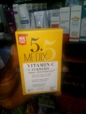 5.5 Medix Vitamin C+ Turmeric Soap
