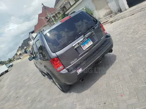 Honda Pilot 2011 Gray