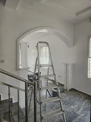 4bdrm Townhouse / Terrace in Main Wuye for rent