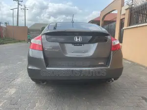 Honda Crosstour 3.5 AWD 2011 Gray
