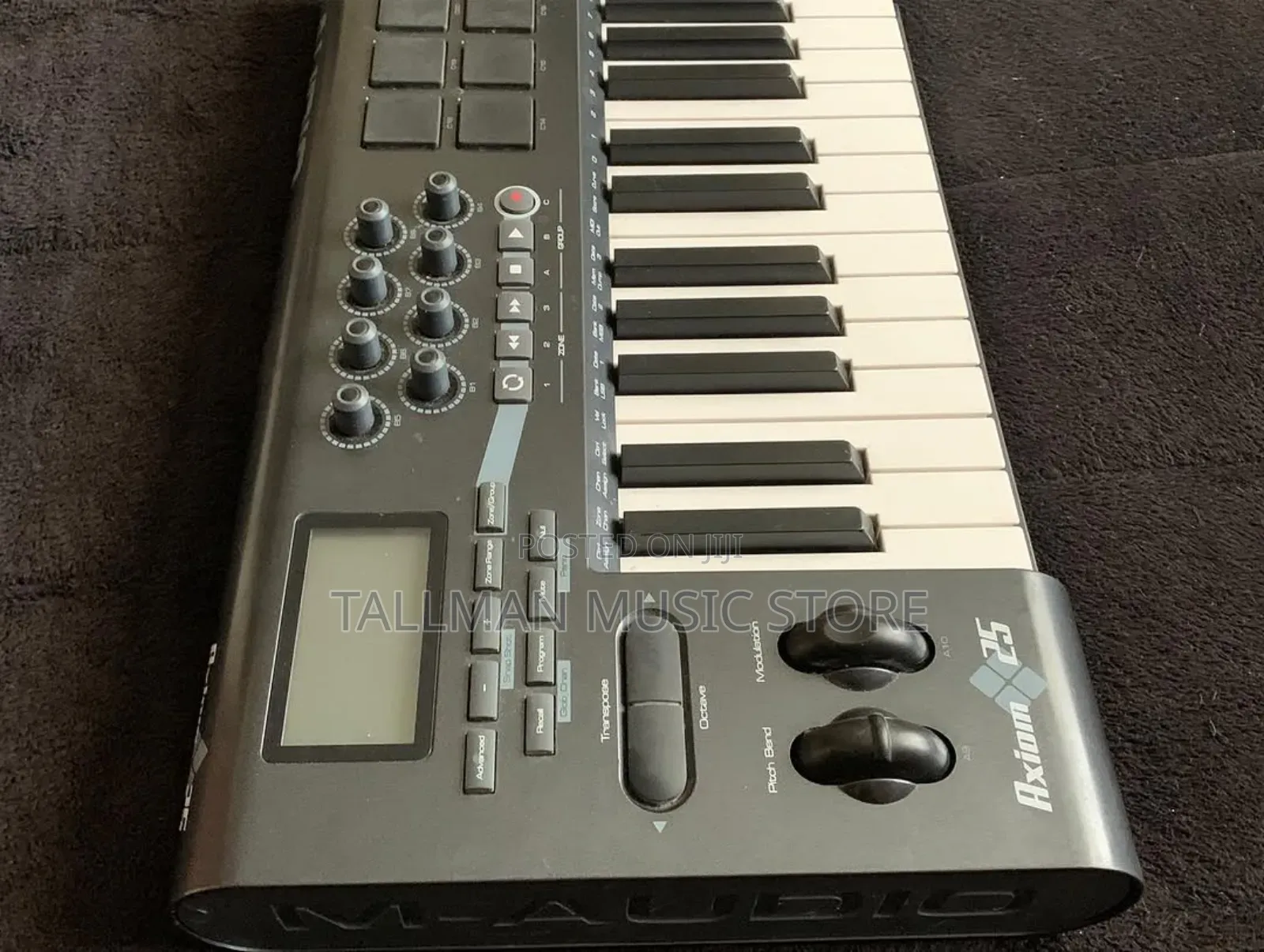 M-Audio Axiom 25