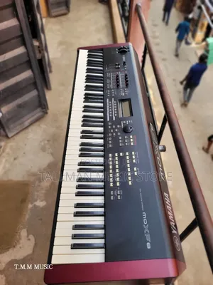 Yamaha Moxf8