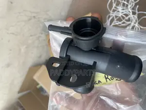 Nissan Rogue Radiator Coolant Filler Neck