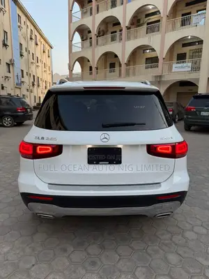 Mercedes-Benz GLB-Class GLB 250 4MATIC 2021 White
