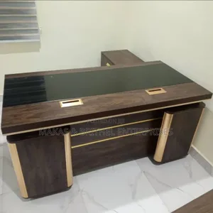 1.6miters Quality Office Desk