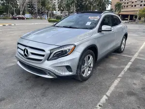 Mercedes-Benz GLA 250 2015 Silver