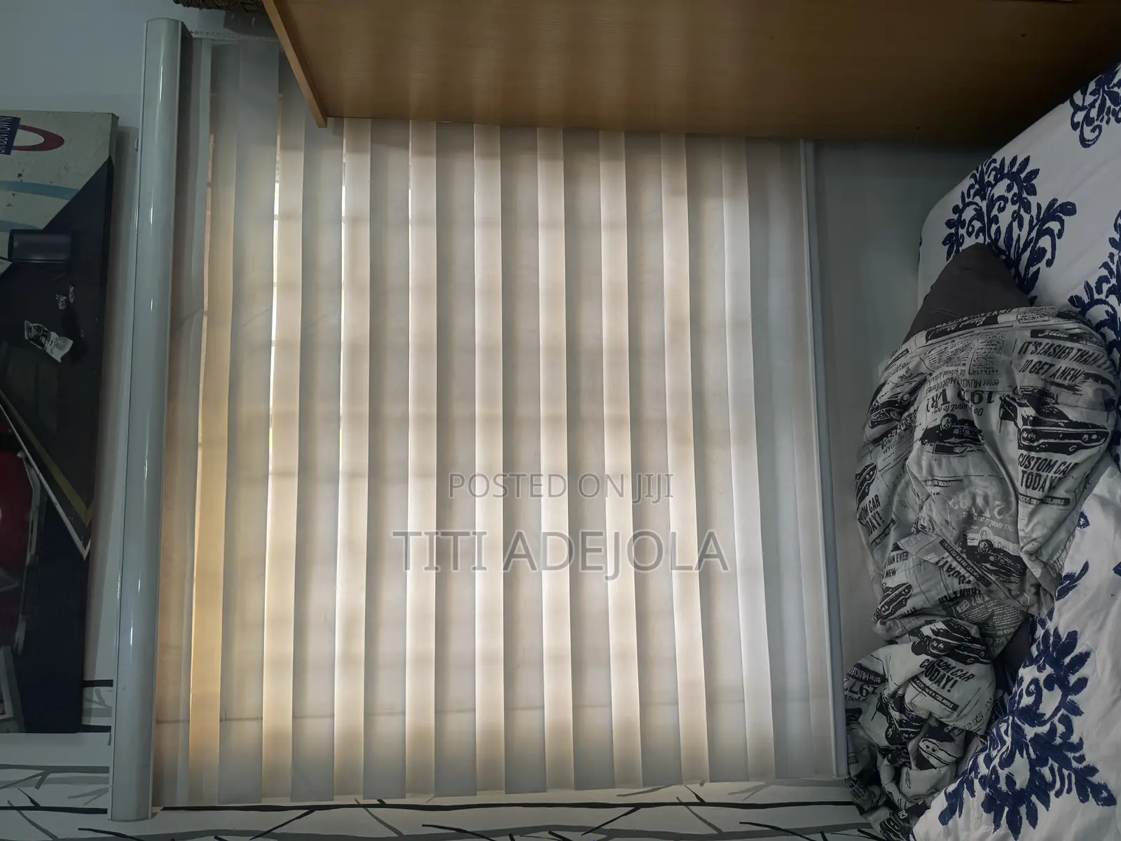 2 Window Blinds