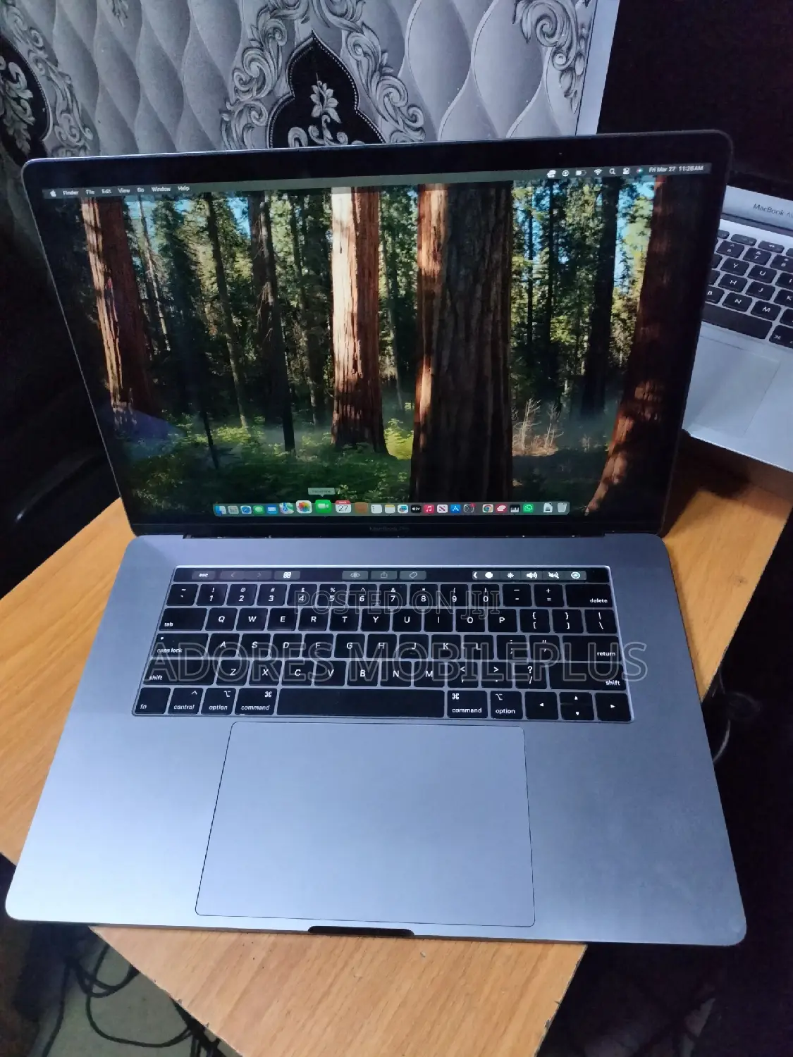 Laptop Apple MacBook 2018 16GB Intel Core i7 SSD 256GB
