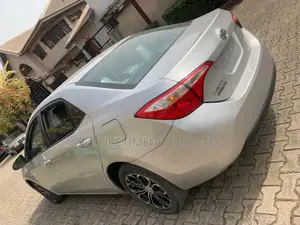 Toyota Corolla 2016 Silver