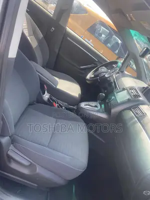 Toyota Verso 2018 Gray