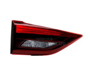 Boot Lamp Avensis 2018