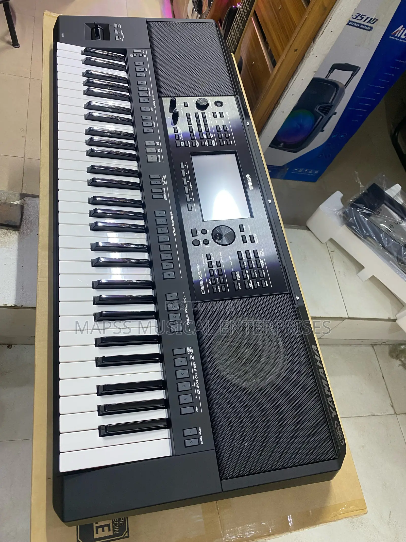 Yamaha PSR-Sx920 Electronic Keyboard