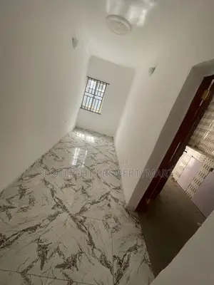2bdrm Apartment in Tony, Iba / Ojo for rent