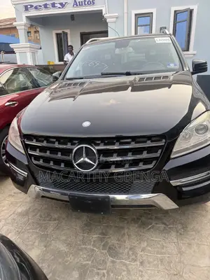 Mercedes-Benz M Class ML 350 BlueTEC 4Matic 2013 Black