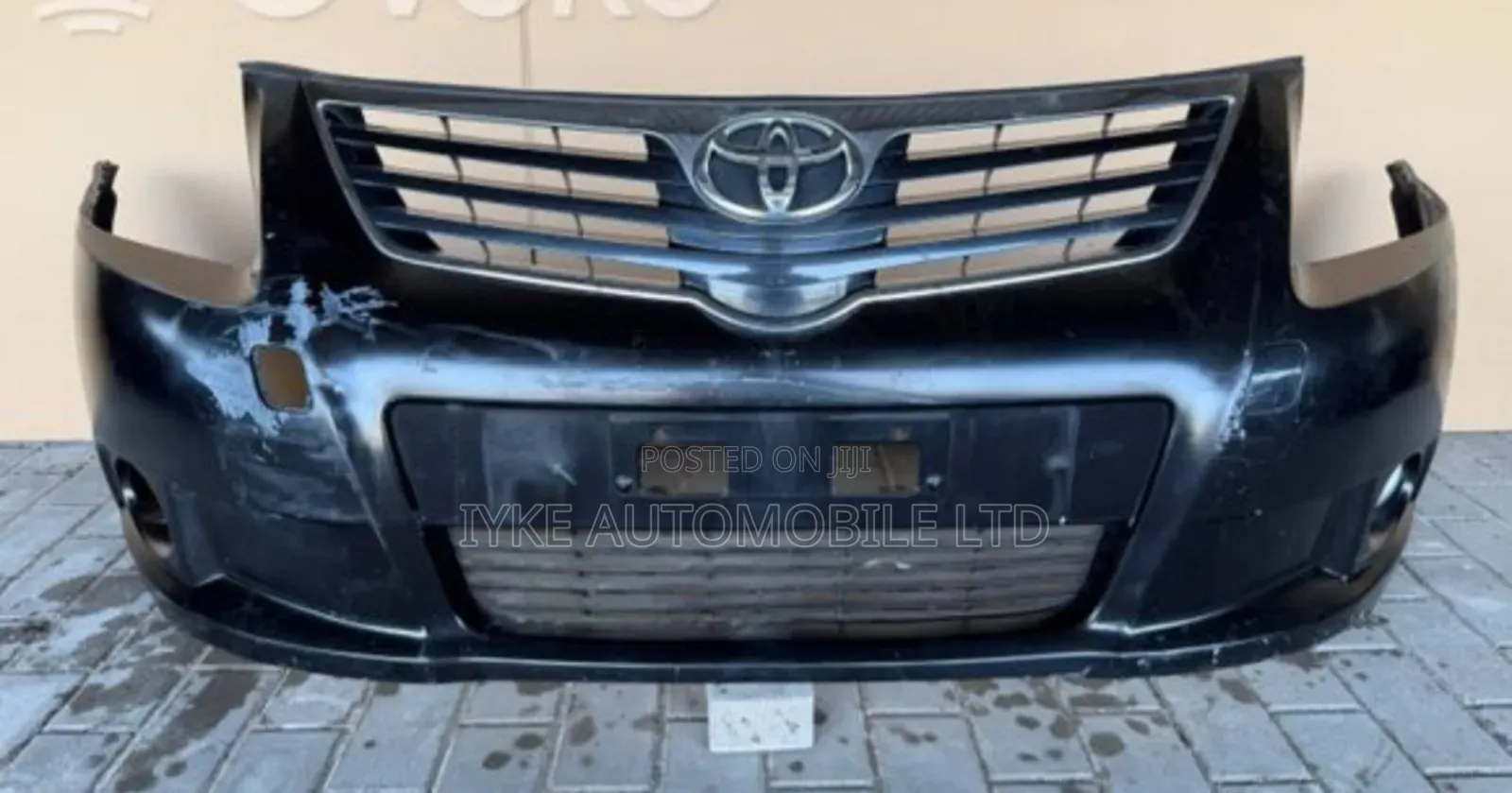 Complete Front Bumper Avensis 2013