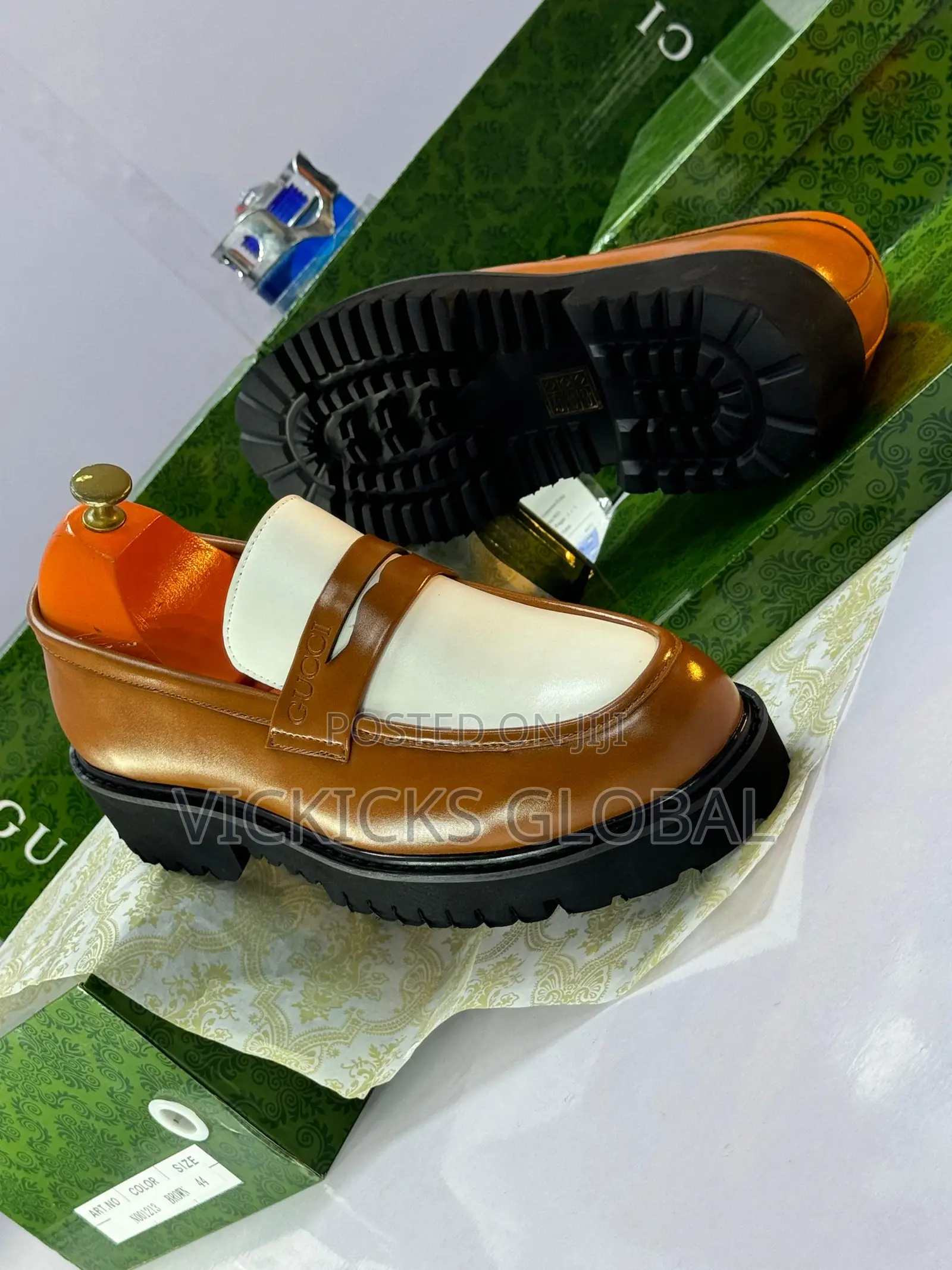 Gucci Luxe Monogram Shoes