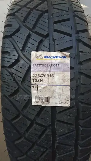 225/70/16 Michelin