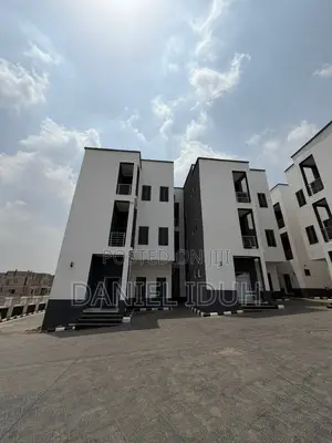 4bdrm Duplex in Guzape District for sale