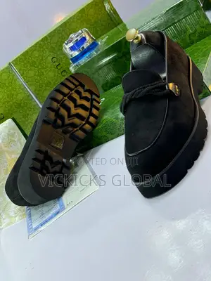 Gucci Sovereign Suede Shoes