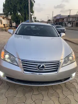 Lexus ES 350 2011 Silver