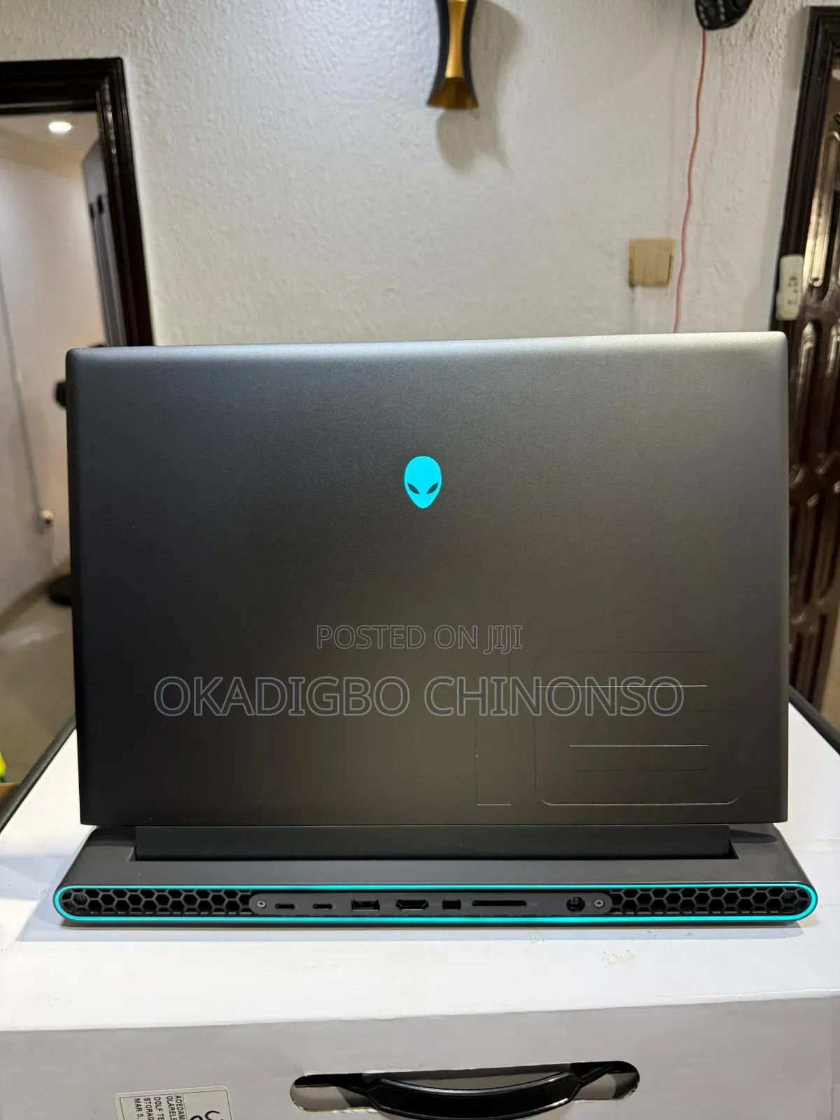 Laptop Dell Alienware M16 R2 16GB Intel Core i9 SSD 1T