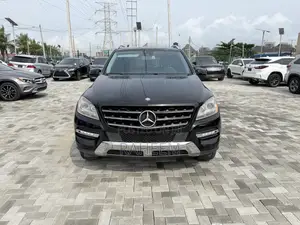 Mercedes-Benz M Class ML350 4MATIC 4dr SUV AWD (3.5L 6cyl 7A) 2015