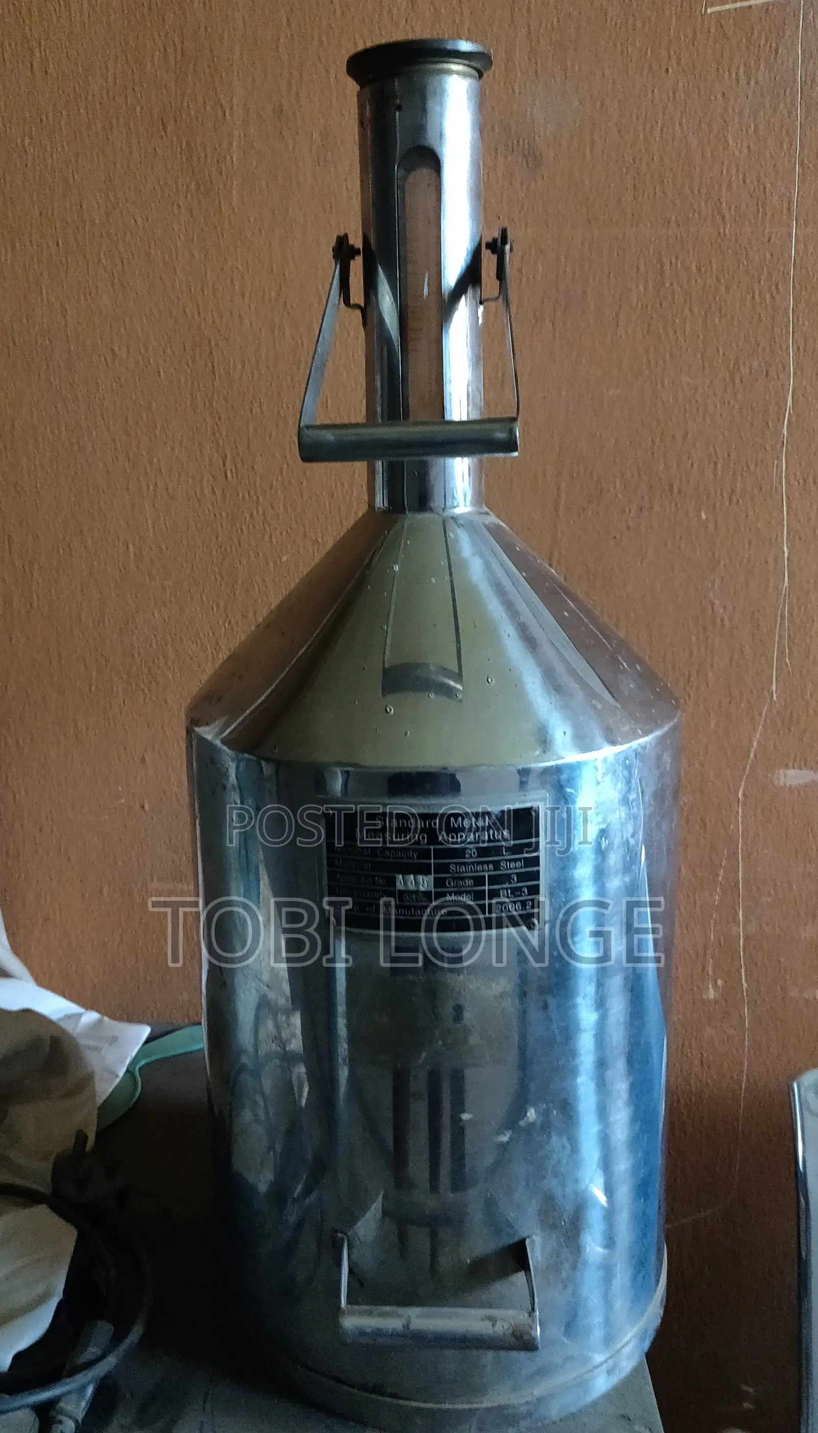 Silver Calibration Measuring Can