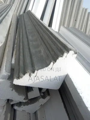 Polystyrene Parapet and Board