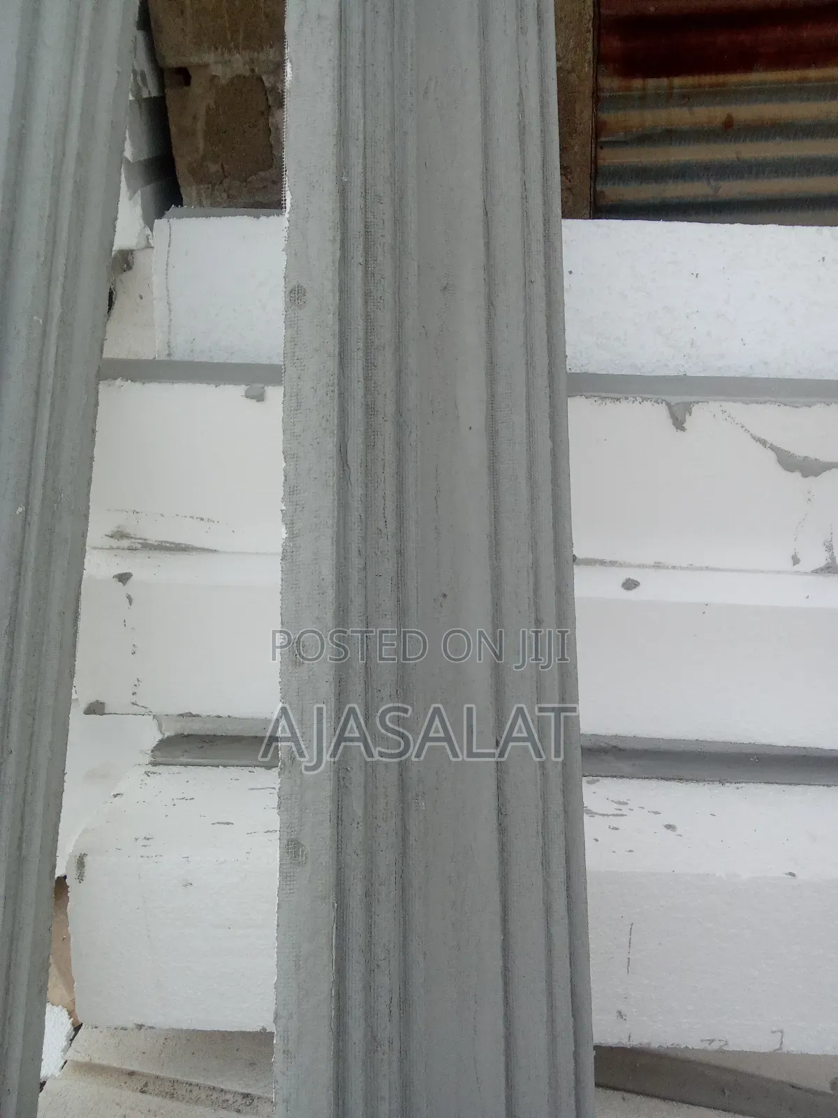 Polystyrene Parapet and Board