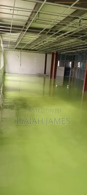 Glossy and Matt Epoxy Flooring