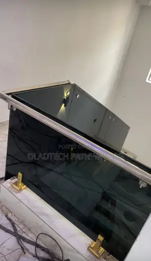 Frameless Glass Handrails for Stairway