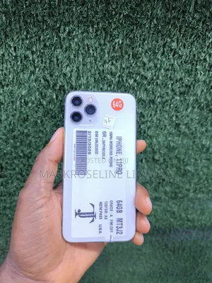 Apple iPhone 11 64 GB White