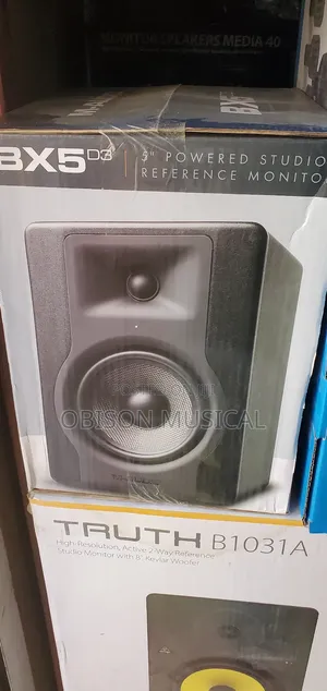 Powered Studio Monitors Bx5