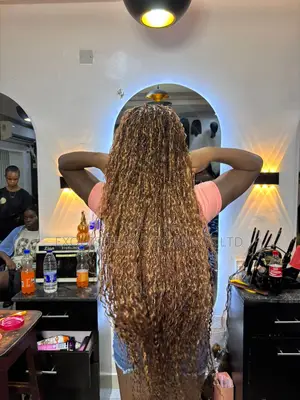 Professional Hair Braider Needed – Urgent Hire