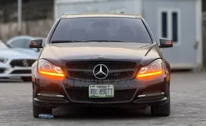 Mercedes-Benz C350 2013 Black
