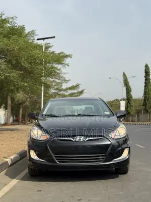 Hyundai Accent GLS 4dr Sedan (1.6L 4cyl 6M) 2014 Black