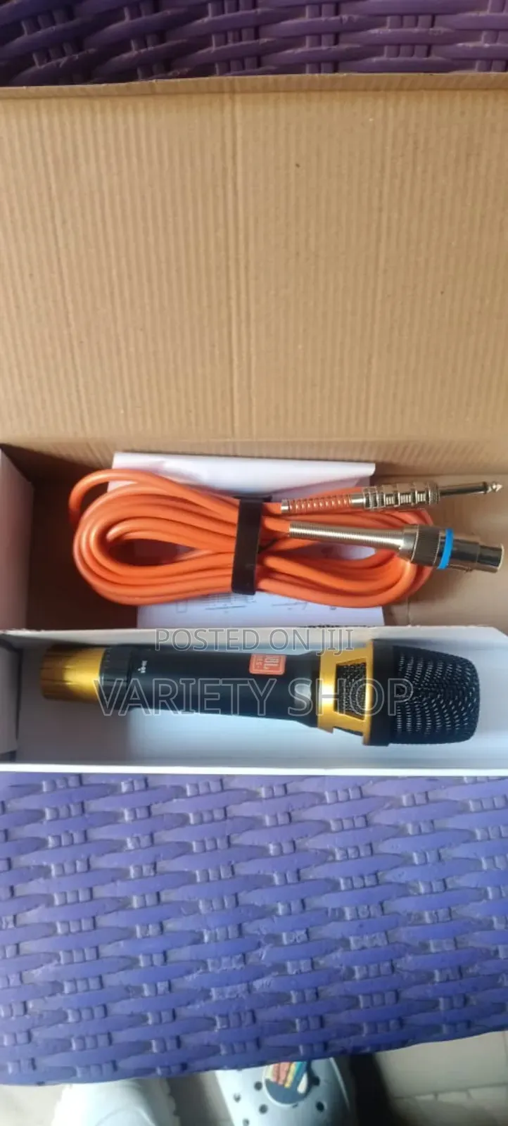 JBL Professional Wired Microphone