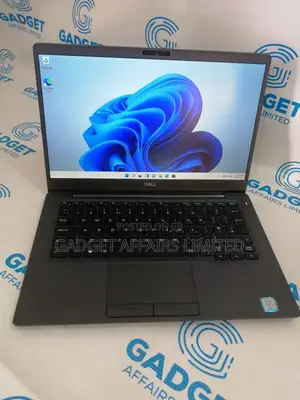 Laptop Dell Latitude 7390 8GB Intel Core i7 SSD 256GB